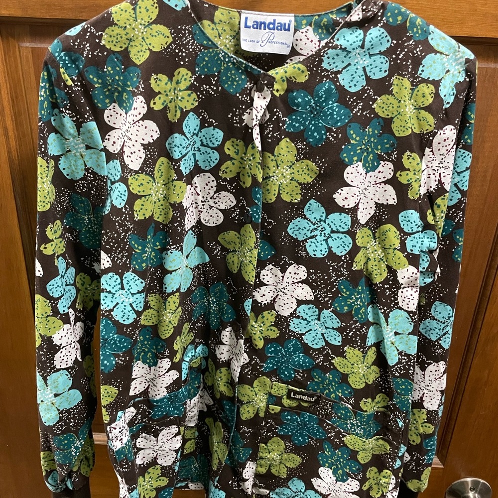 Landau nursing scrub jacket
